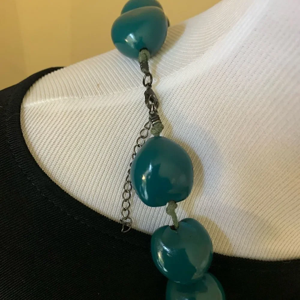 Chunky Turquoise Blue Statement Beaded Necklace